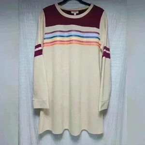 Umgee long  sleeve Crew neck Knit mini dress. Ladies size L